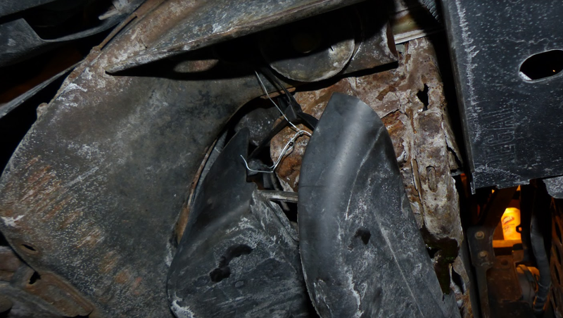 Illustration for article titled Michigan Rust Just Forced Me To Conduct The Jankiest Zip-Tie Fix Of My Life